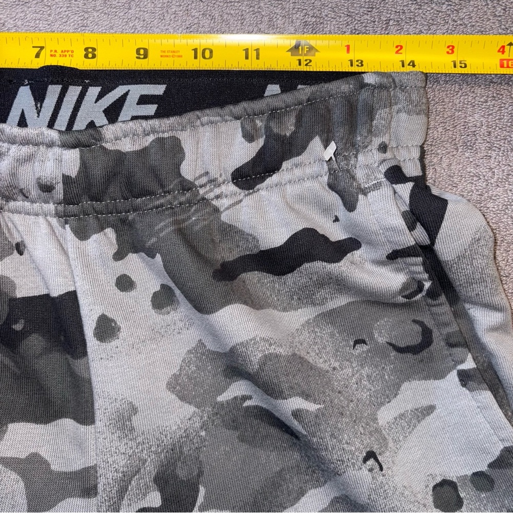 Nike Athletic Pants Sweatpants Camo Training Gray Black CU6200-010 Men's S - Picture 6 of 8